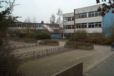 Schule an der Helsinkistra�e